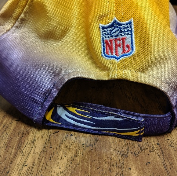 NFL Minnesota Vikings Ombre Fade Hat - Picture 4 of 6